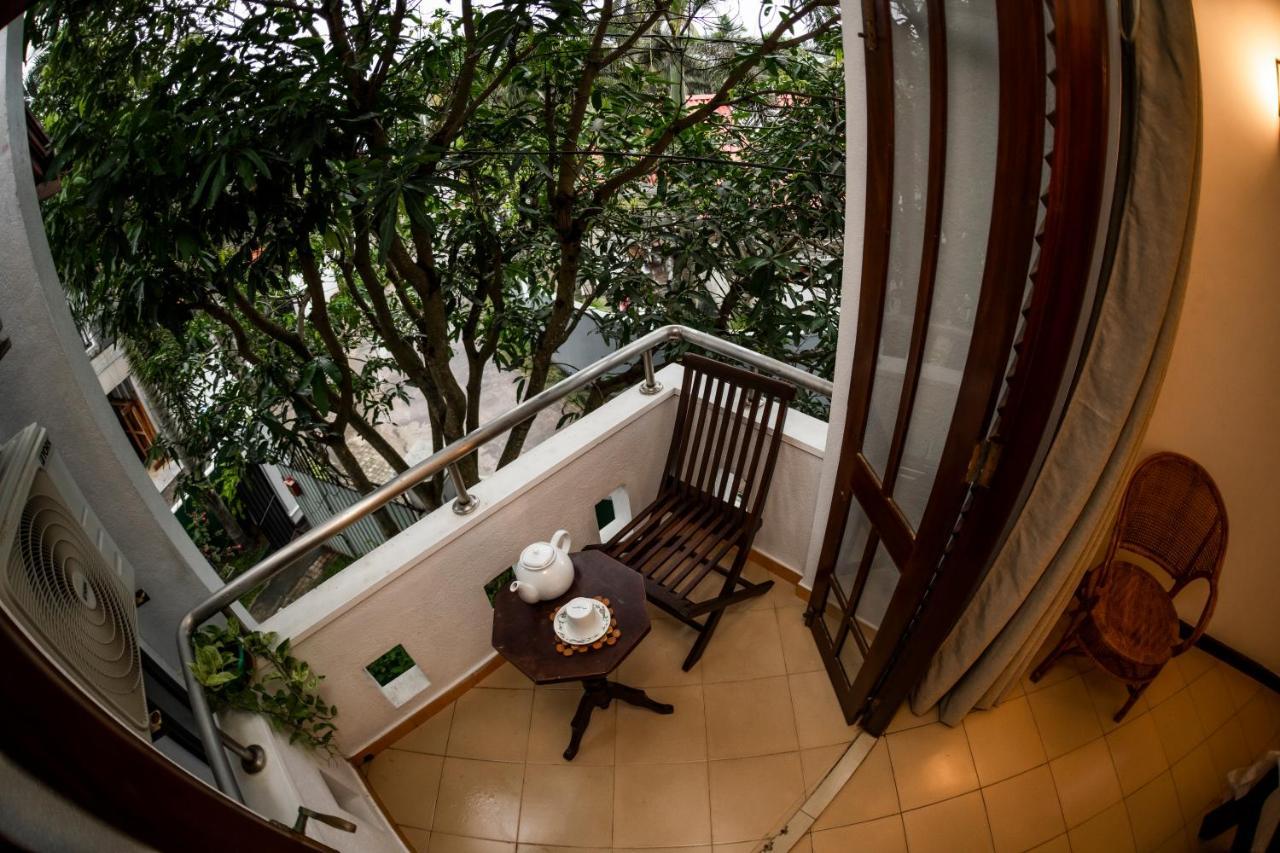 Shakuna Villa Hikkaduwa Exteriör bild