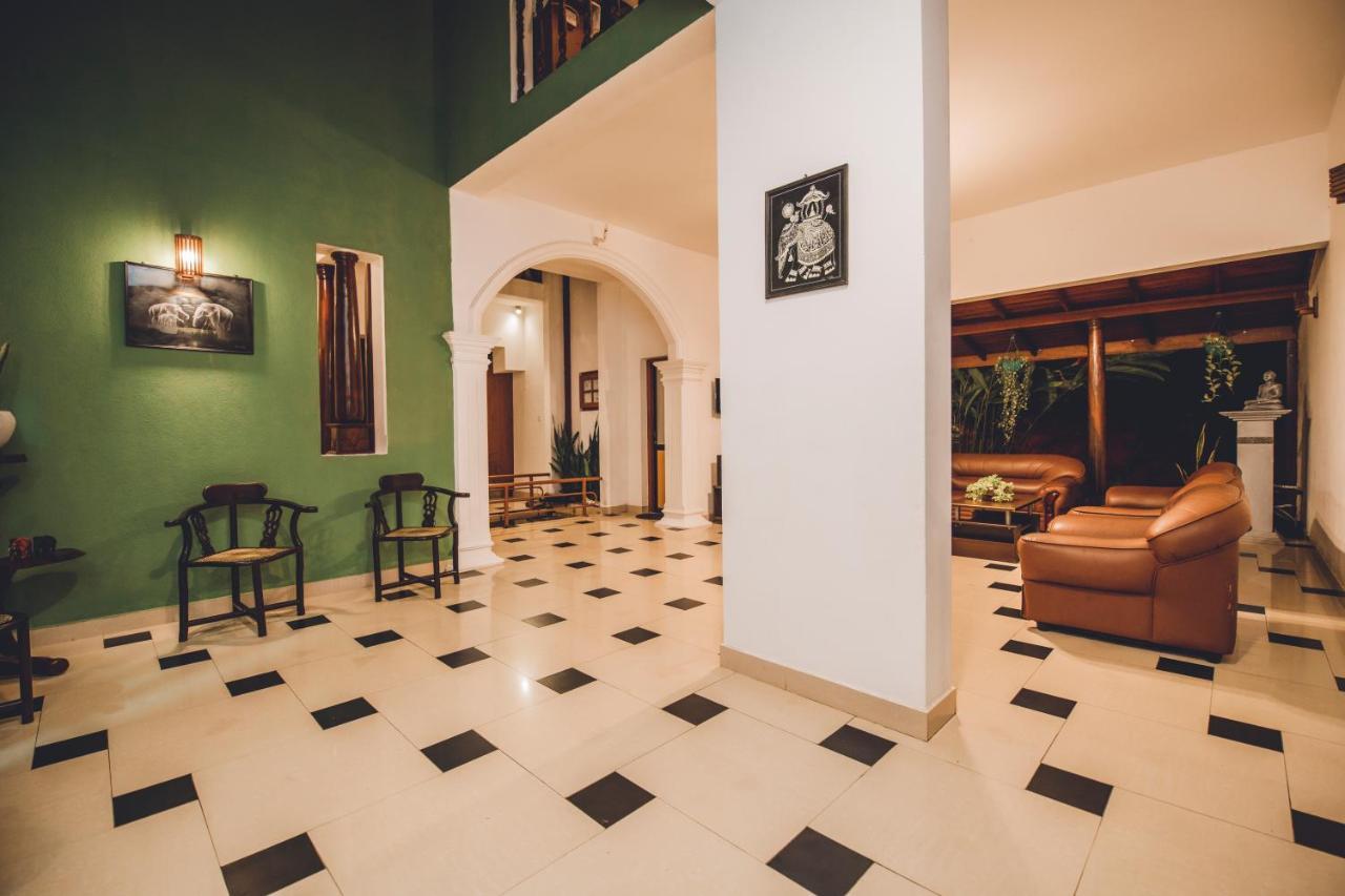 Shakuna Villa Hikkaduwa Exteriör bild