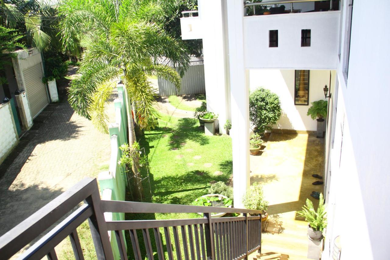 Shakuna Villa Hikkaduwa Exteriör bild